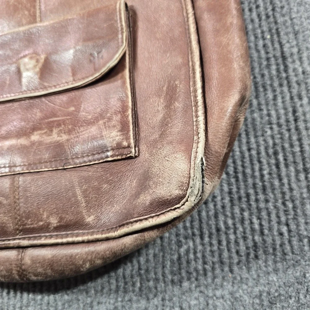 VTG Frye Tote Bag Womens Medium Brown Distressed Leather Zip Closure Coin‎ Purse